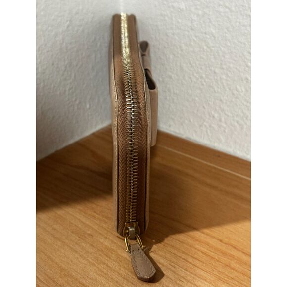 PRADA Beige Saffiano Leather Fiocco Bow Long Wallet GUC - Picture 3 of 7